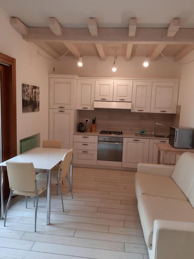 Sweet Appartment Di Guido Peschiera del Garda Exterior photo
