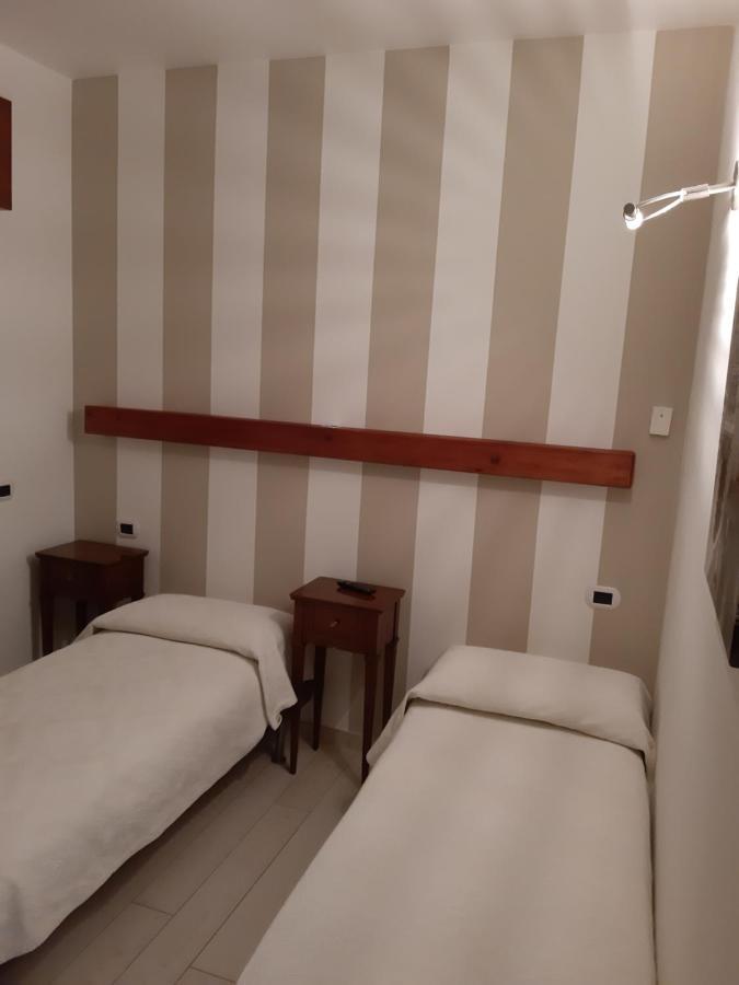 Sweet Appartment Di Guido Peschiera del Garda Exterior photo